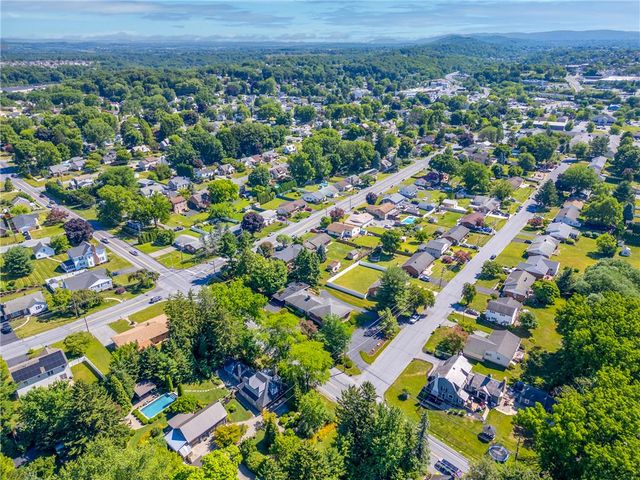 100 South Greenwood Avenue, Easton, PA 18045