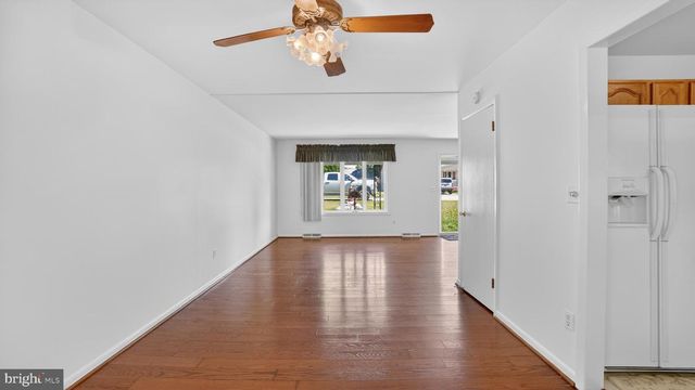 1264 ROCK HILL RD, Pasadena, MD 21122