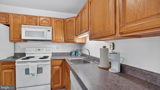 1264 ROCK HILL RD, Pasadena, MD 21122