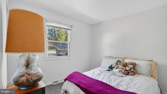 1264 ROCK HILL RD, Pasadena, MD 21122