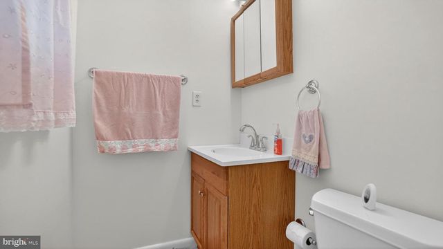 1264 ROCK HILL RD, Pasadena, MD 21122