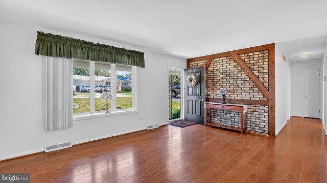 1264 ROCK HILL RD, Pasadena, MD 21122