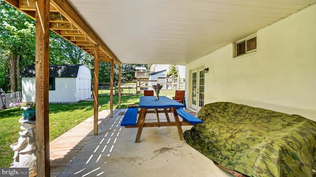 1264 ROCK HILL RD, Pasadena, MD 21122
