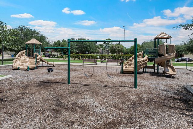6907 Birnam Garden Lane, Houston, TX 77086