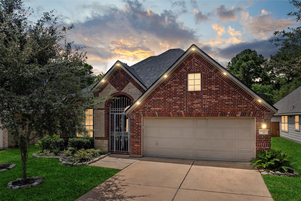 6907 Birnam Garden Lane, Houston, TX 77086