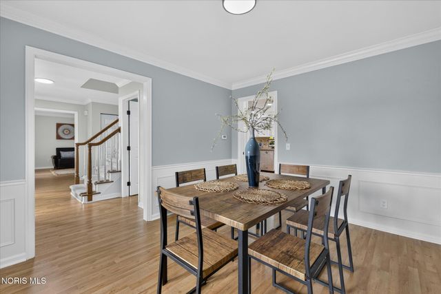 2238 Old Planke Road, Holland, OH 43528
