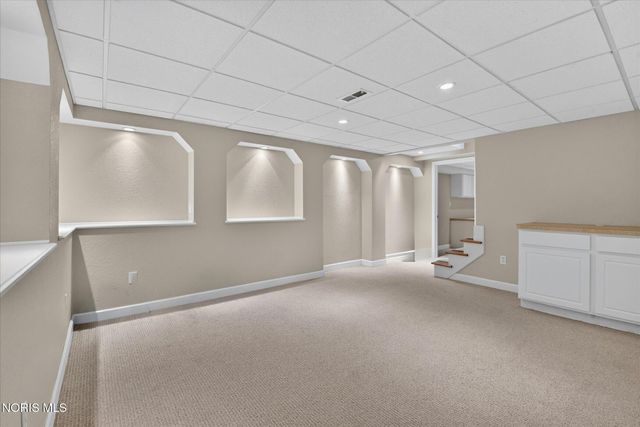 2238 Old Planke Road, Holland, OH 43528