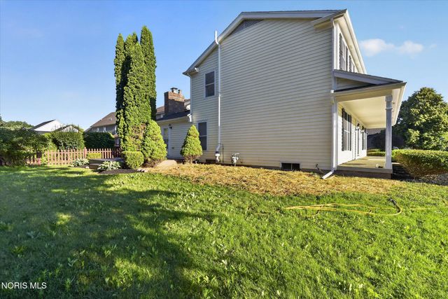2238 Old Planke Road, Holland, OH 43528