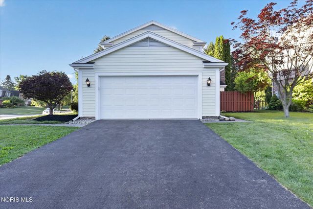 2238 Old Planke Road, Holland, OH 43528