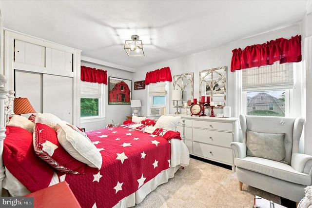 2113 SUSQUEHANNA RD, Abington, PA 19001