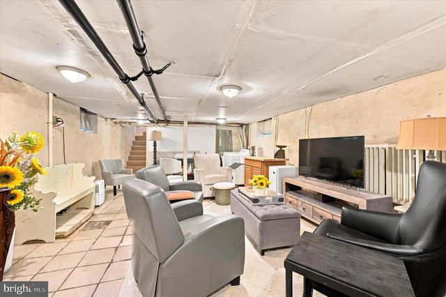 2113 SUSQUEHANNA RD, Abington, PA 19001