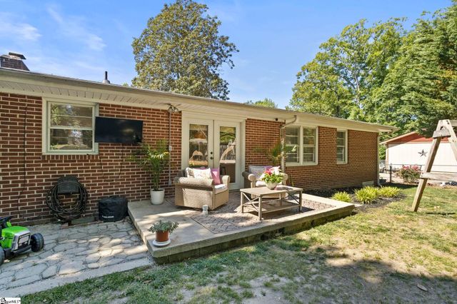 113 Forestdale Drive, Taylors, SC 29687