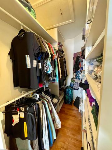 30240 Madison Avenue, Warren, MI 48093