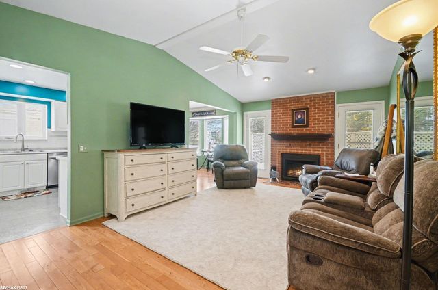 30240 Madison Avenue, Warren, MI 48093