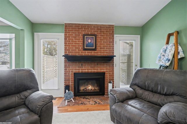 30240 Madison Avenue, Warren, MI 48093