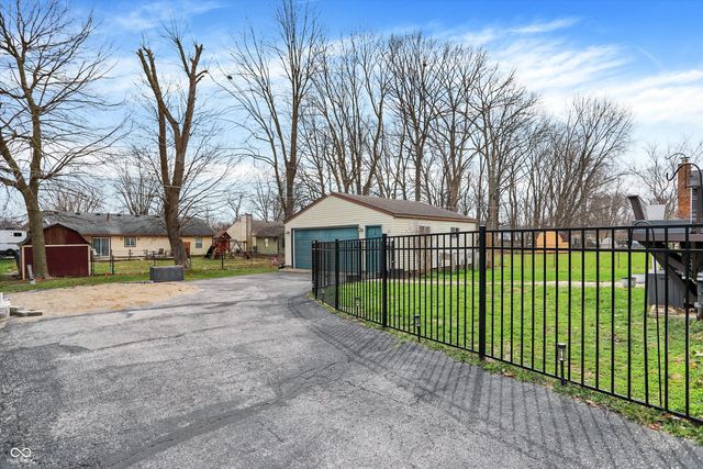 6839 Chauncey Drive, Indianapolis, IN 46221