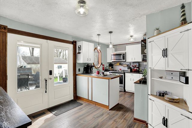 6839 Chauncey Drive, Indianapolis, IN 46221