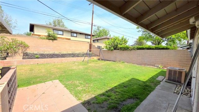 1047 Harrison Court, Upland, CA 91786