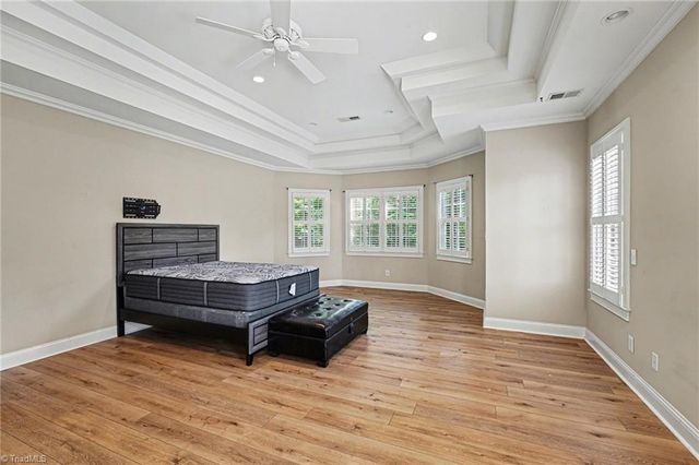 807 Northern Shores Point, Greensboro, NC 27455