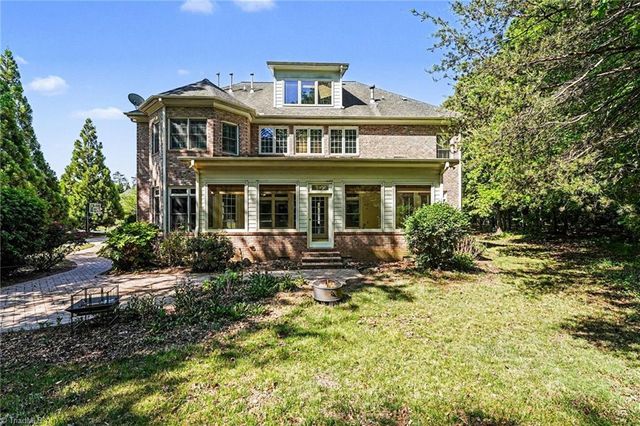 807 Northern Shores Point, Greensboro, NC 27455