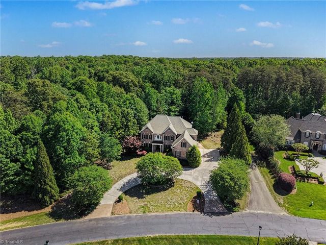 807 Northern Shores Point, Greensboro, NC 27455