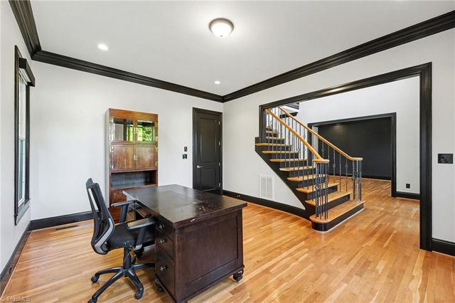 807 Northern Shores Point, Greensboro, NC 27455
