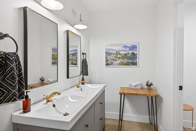 2182 SALIDA DEL SOL, Moab, UT 84532