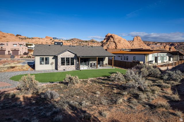 2182 SALIDA DEL SOL, Moab, UT 84532