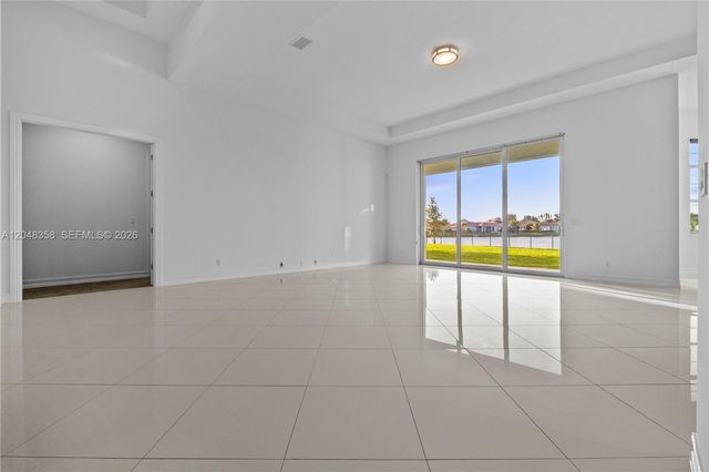 5301 S Sterling Ranch Cir, Davie, FL 33314