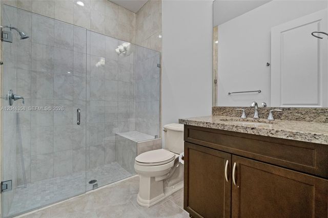 5301 S Sterling Ranch Cir, Davie, FL 33314