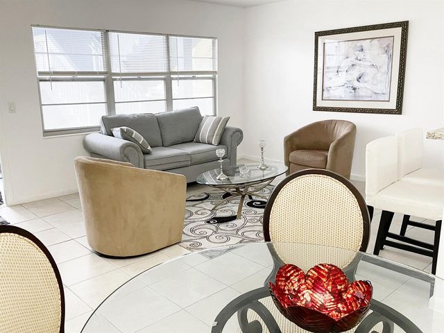 171 Suffolk F 171, Boca Raton, FL 33434