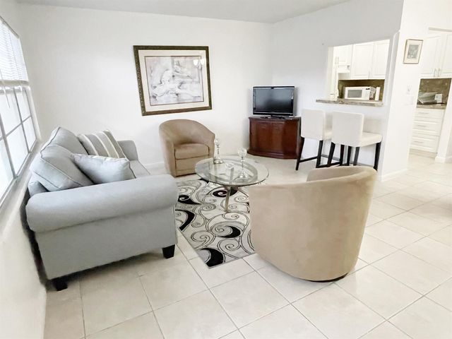 171 Suffolk F 171, Boca Raton, FL 33434