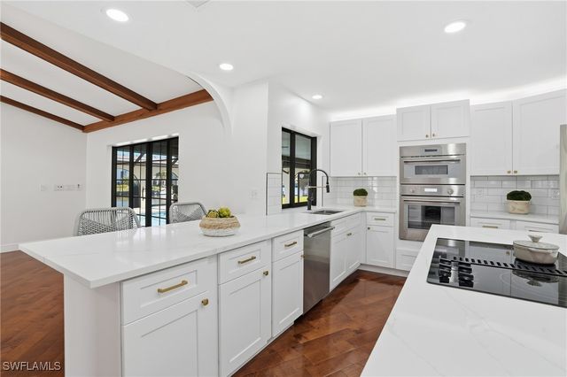 1911 SE 44th ST, Cape Coral, FL 33904