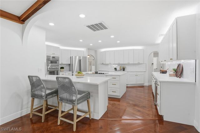 1911 SE 44th ST, Cape Coral, FL 33904