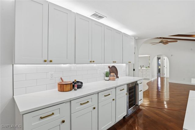 1911 SE 44th ST, Cape Coral, FL 33904