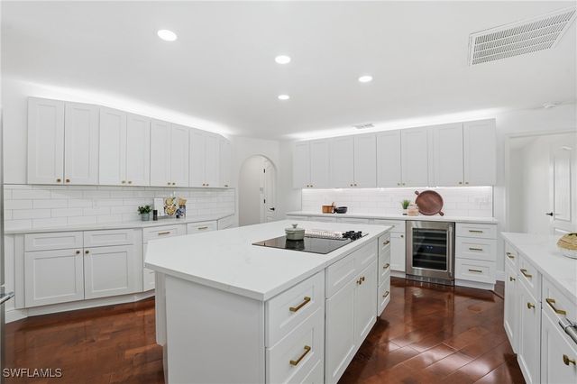 1911 SE 44th ST, Cape Coral, FL 33904