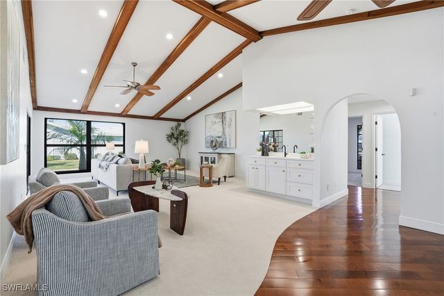 1911 SE 44th ST, Cape Coral, FL 33904