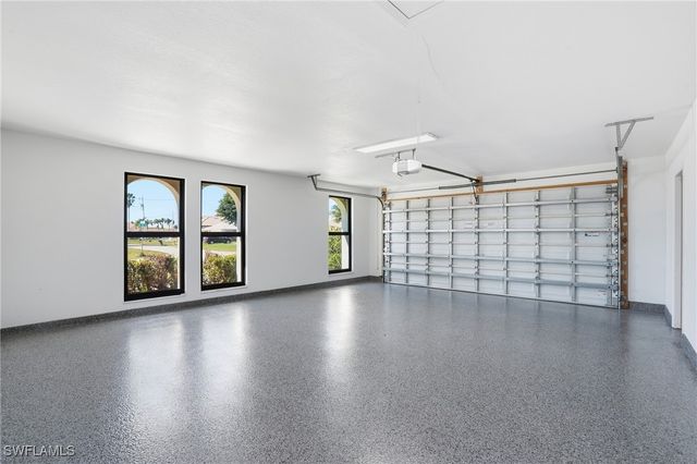 1911 SE 44th ST, Cape Coral, FL 33904