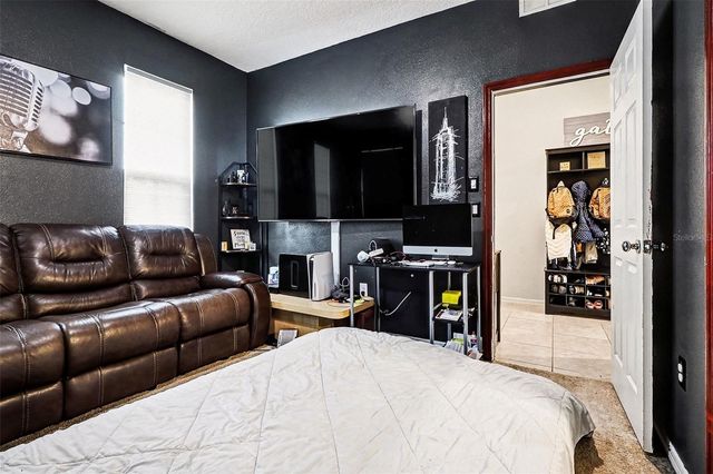 213 CITRUS ISLE LOOP, Davenport, FL 33837