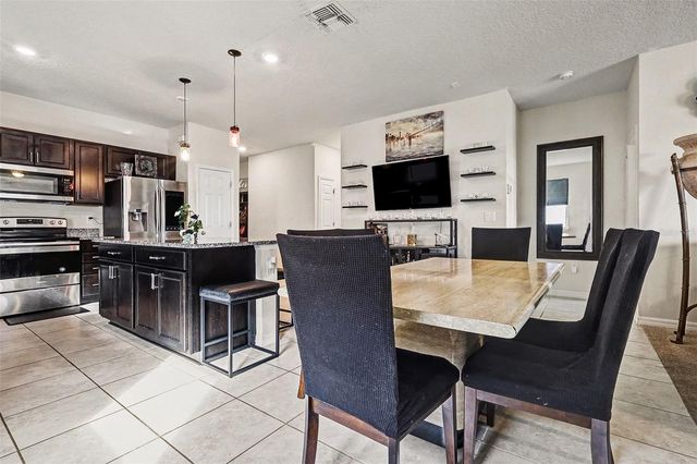 213 CITRUS ISLE LOOP, Davenport, FL 33837