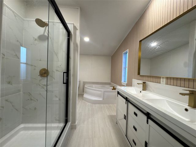 1208 Casa Lane, Venus, TX 76084