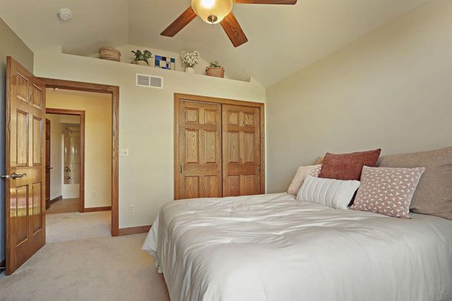 28411 72nd PLACE, Salem, WI 53168