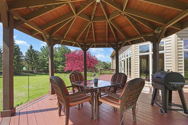 28411 72nd PLACE, Salem, WI 53168