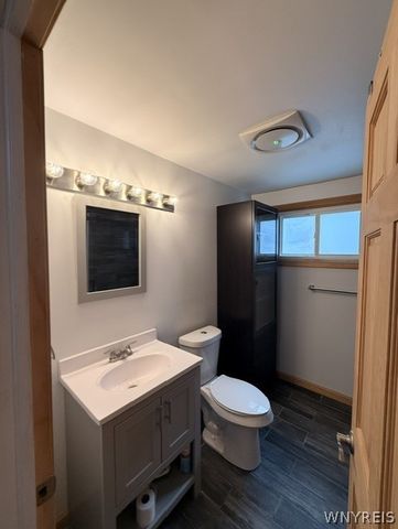 440 University Avenue [Lower Unit], Tonawanda, NY 14223