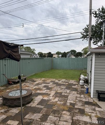 440 University Avenue [Lower Unit], Tonawanda, NY 14223