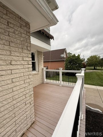 440 University Avenue [Lower Unit], Tonawanda, NY 14223
