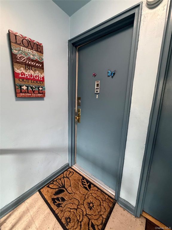 89-01 151st Avenue 26, Howard Beach, NY 11414 — photo 3