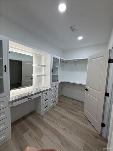 2525 Trinity Avenue, Mcallen, TX 78504