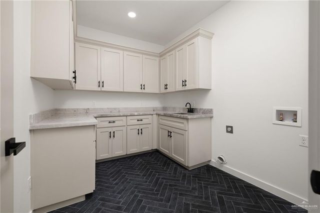 2525 Trinity Avenue, Mcallen, TX 78504