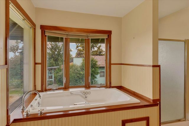 2104 E 8th Ave, Spokane, WA 99202
